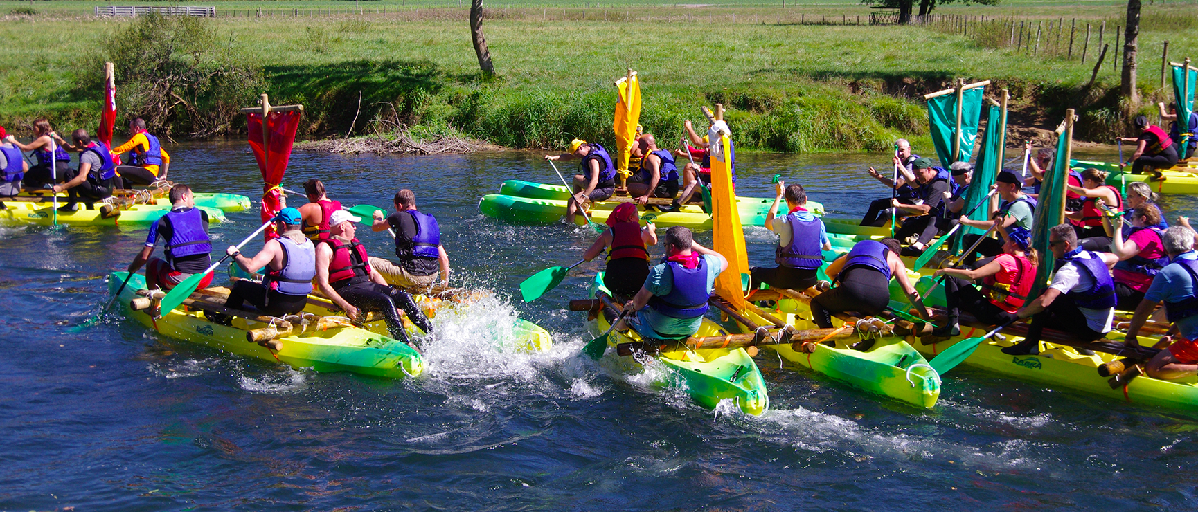 Construction de radeaux & courses sur l’eau